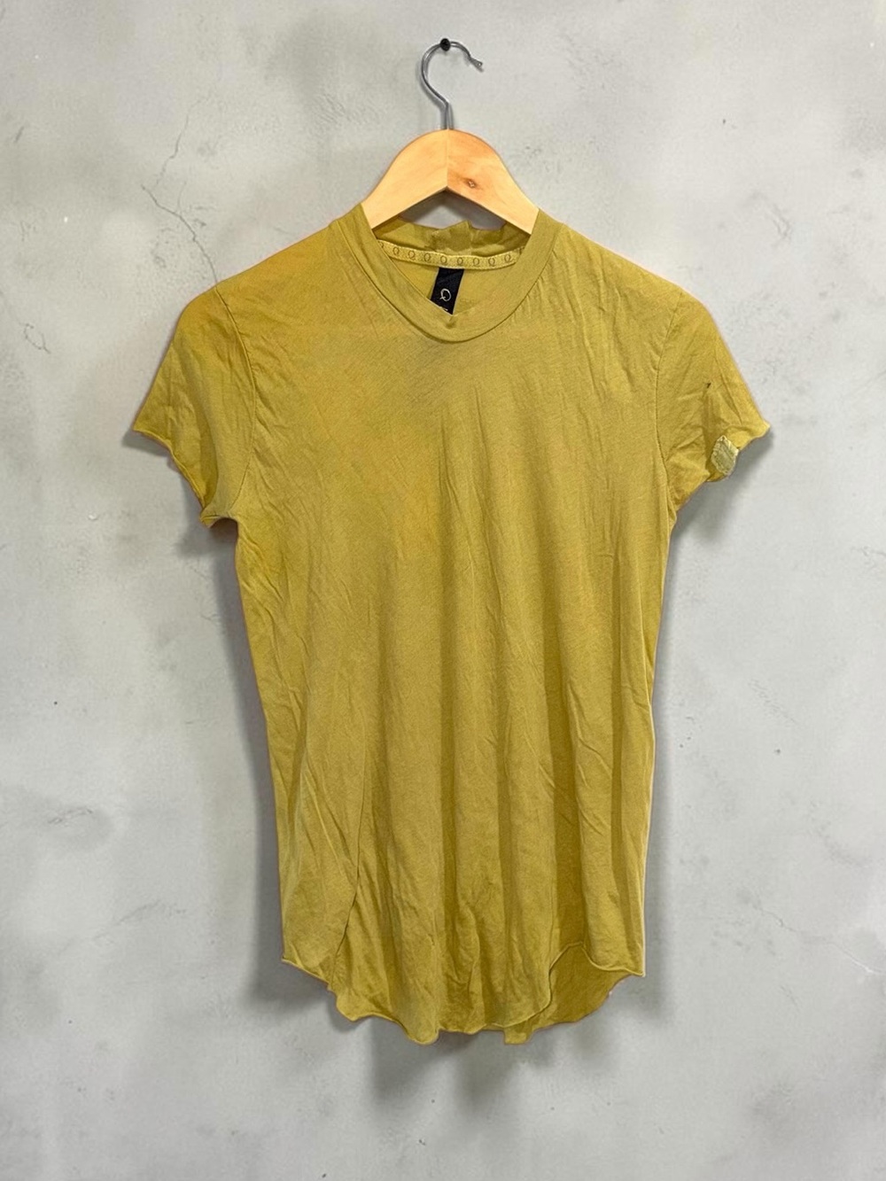 House of Basics Green Distressed Hem Short Sleeve T Shirt Size Small